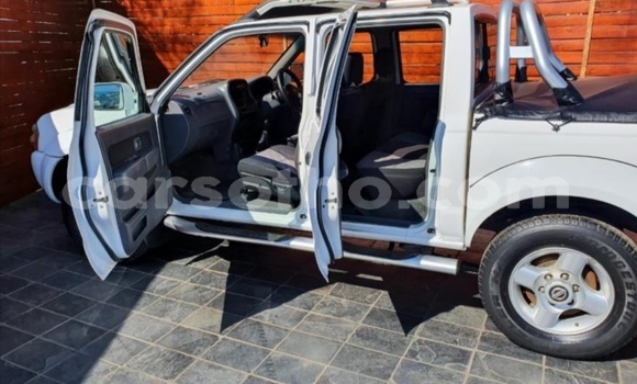 Acheter Occasion Voiture Nissan Hardbody Blanc à Maseru, Maseru Acheter Occasion Voiture Nissan Hardbody Blanc à Maseru, Maseru