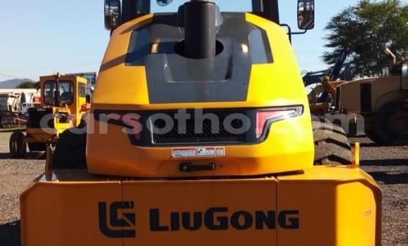 Sayi Na hannu Caterpillar 120 Other Babbar mota in Maseru a Maseru Sayi Na hannu Caterpillar 120 Other Babbar mota in Maseru a Maseru