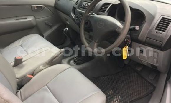 Acheter Occasion Voiture Toyota Hilux Blanc à Maseru, Maseru Acheter Occasion Voiture Toyota Hilux Blanc à Maseru, Maseru