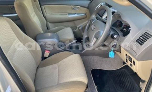 Acheter Occasion Voiture Toyota Fortuner Autre à Maseru, Maseru Acheter Occasion Voiture Toyota Fortuner Autre à Maseru, Maseru