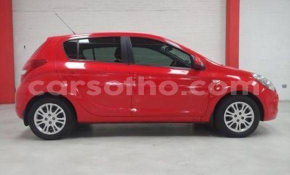 Acheter Occasion Voiture Hyundai i20 Rouge à Maseru, Maseru Acheter Occasion Voiture Hyundai i20 Rouge à Maseru, Maseru