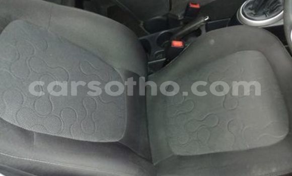 Acheter Occasion Voiture Hyundai i20 Rouge à Maseru, Maseru Acheter Occasion Voiture Hyundai i20 Rouge à Maseru, Maseru