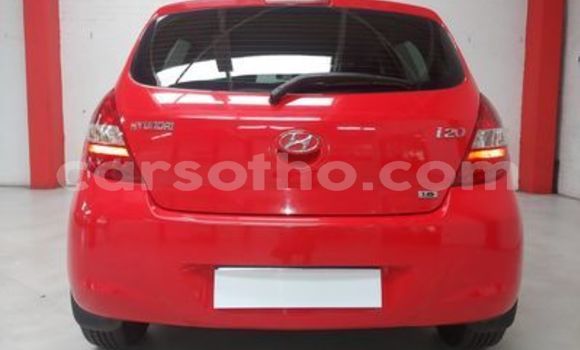 Acheter Occasion Voiture Hyundai i20 Rouge à Maseru, Maseru Acheter Occasion Voiture Hyundai i20 Rouge à Maseru, Maseru