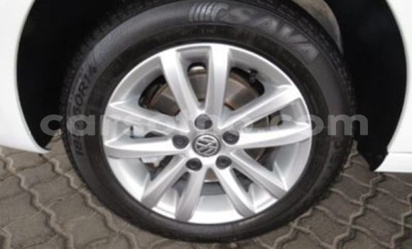 Sayi Na hannu Volkswagen Polo White Mota in Maseru a Maseru Sayi Na hannu Volkswagen Polo White Mota in Maseru a Maseru