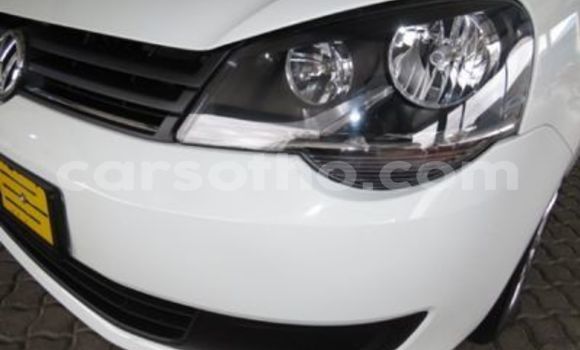 Sayi Na hannu Volkswagen Polo White Mota in Maseru a Maseru Sayi Na hannu Volkswagen Polo White Mota in Maseru a Maseru