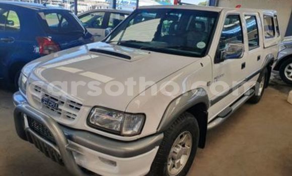 Acheter Occasion Voiture Isuzu KB Blanc à Maseru, Maseru Acheter Occasion Voiture Isuzu KB Blanc à Maseru, Maseru