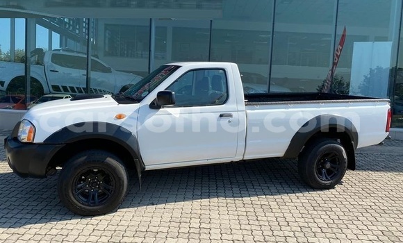 Acheter Occasion Voiture Nissan Hardbody Blanc à Maseru, Maseru Acheter Occasion Voiture Nissan Hardbody Blanc à Maseru, Maseru