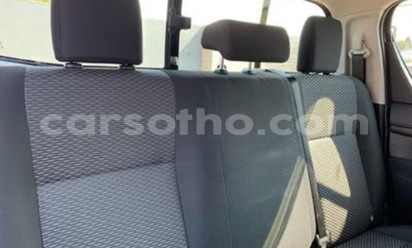 Buy Used Toyota Hilux White Car in Maseru in Maseru Buy Used Toyota Hilux White Car in Maseru in Maseru