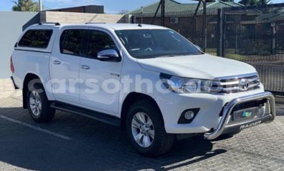 Acheter Occasion Voiture Toyota Hilux Blanc à Maseru, Maseru Acheter Occasion Voiture Toyota Hilux Blanc à Maseru, Maseru
