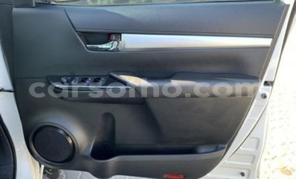 Acheter Occasion Voiture Toyota Hilux Blanc à Maseru, Maseru Acheter Occasion Voiture Toyota Hilux Blanc à Maseru, Maseru