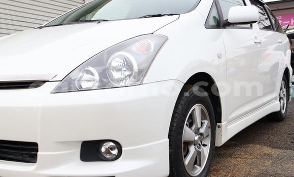 Acheter Occasion Voiture Toyota Wish Blanc à Maseru, Maseru Acheter Occasion Voiture Toyota Wish Blanc à Maseru, Maseru