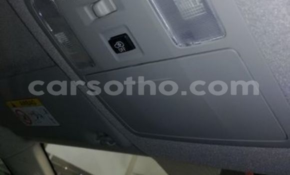 Buy Used Toyota Fortuner White Car in Maseru in Maseru Buy Used Toyota Fortuner White Car in Maseru in Maseru