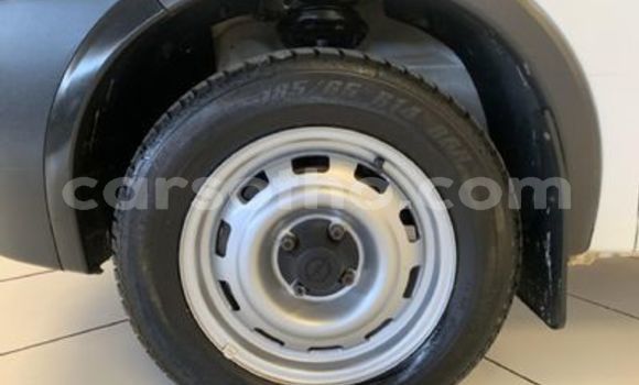 Sayi Na hannu Opel Corsa White Mota in Maseru a Maseru Sayi Na hannu Opel Corsa White Mota in Maseru a Maseru