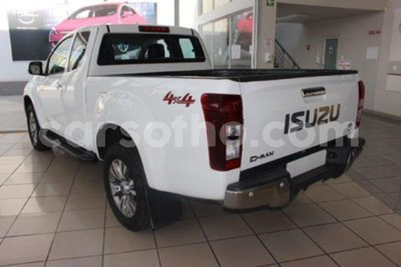 Big with watermark isuzu d max maseru maseru 22236