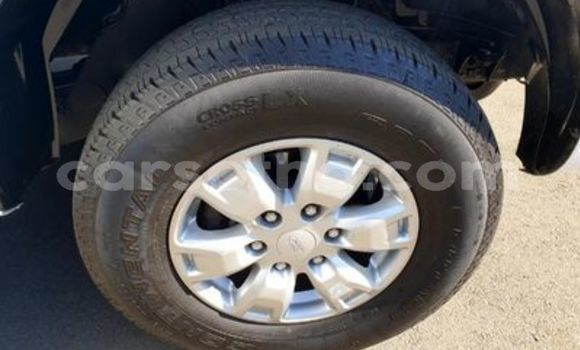 Sayi Na hannu Ford Ranger White Mota in Maseru a Maseru Sayi Na hannu Ford Ranger White Mota in Maseru a Maseru