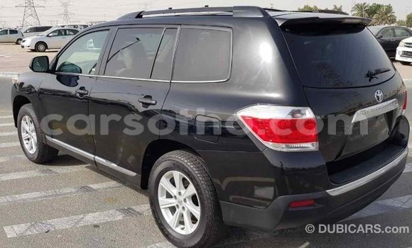 Buy Import Toyota Highlander Black Car in Import - Dubai in Maseru Buy Import Toyota Highlander Black Car in Import - Dubai in Maseru
