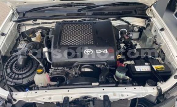 Acheter Occasion Voiture Toyota Hilux Blanc à Maseru, Maseru Acheter Occasion Voiture Toyota Hilux Blanc à Maseru, Maseru