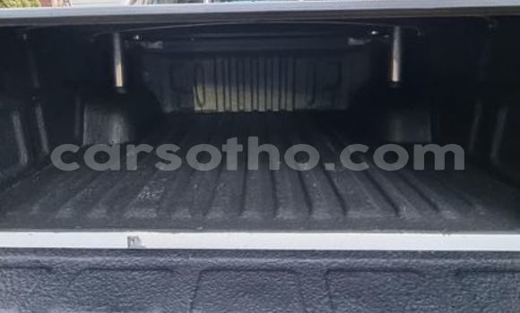 Buy Used Toyota Hilux White Car in Maseru in Maseru Buy Used Toyota Hilux White Car in Maseru in Maseru