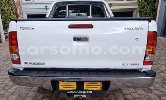 Buy Used Toyota Hilux White Car in Maseru in Maseru Buy Used Toyota Hilux White Car in Maseru in Maseru