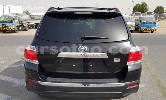 Buy Import Toyota Highlander Black Car in Import - Dubai in Maseru Buy Import Toyota Highlander Black Car in Import - Dubai in Maseru