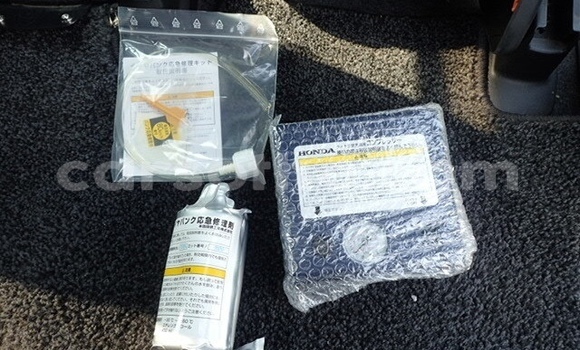 Acheter Occasion Voiture Honda Freed Blanc à Maseru, Maseru Acheter Occasion Voiture Honda Freed Blanc à Maseru, Maseru