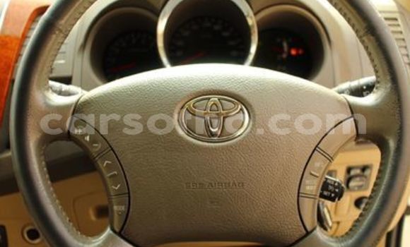 Acheter Occasion Voiture Toyota Fortuner Blanc à Maseru, Maseru Acheter Occasion Voiture Toyota Fortuner Blanc à Maseru, Maseru