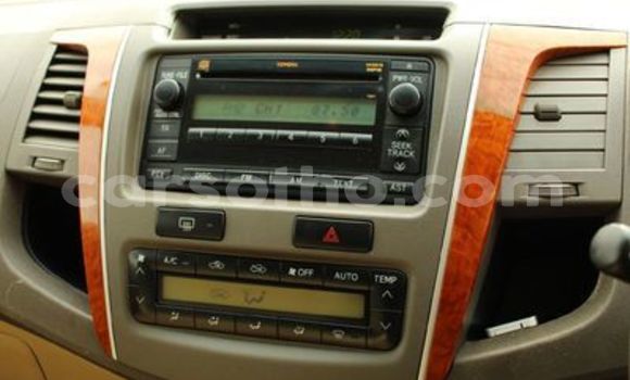 Acheter Occasion Voiture Toyota Fortuner Blanc à Maseru, Maseru Acheter Occasion Voiture Toyota Fortuner Blanc à Maseru, Maseru