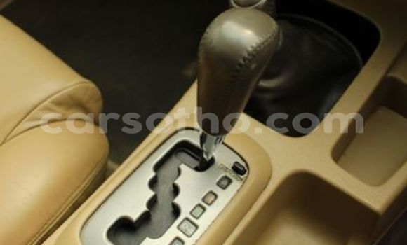 Acheter Occasion Voiture Toyota Fortuner Blanc à Maseru, Maseru Acheter Occasion Voiture Toyota Fortuner Blanc à Maseru, Maseru