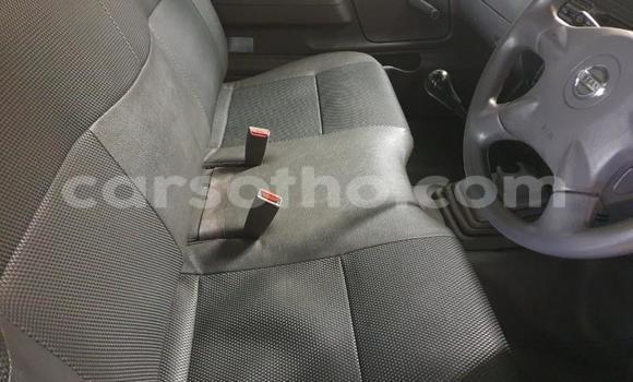 Buy Used Isuzu D–MAX White Car in Maseru in Maseru Buy Used Isuzu D–MAX White Car in Maseru in Maseru