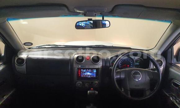 Buy Used Isuzu KB White Car in Maseru in Maseru Buy Used Isuzu KB White Car in Maseru in Maseru