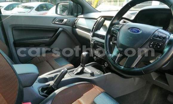 Sayi Na hannu Ford Ranger Other Mota in Butha Buthe a Butha-Buthe Sayi Na hannu Ford Ranger Other Mota in Butha Buthe a Butha-Buthe