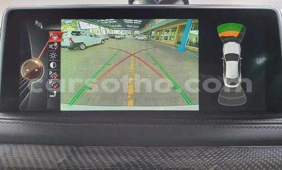 Sayi Na hannu BMW X6 M White Mota in Maseru a Maseru Sayi Na hannu BMW X6 M White Mota in Maseru a Maseru