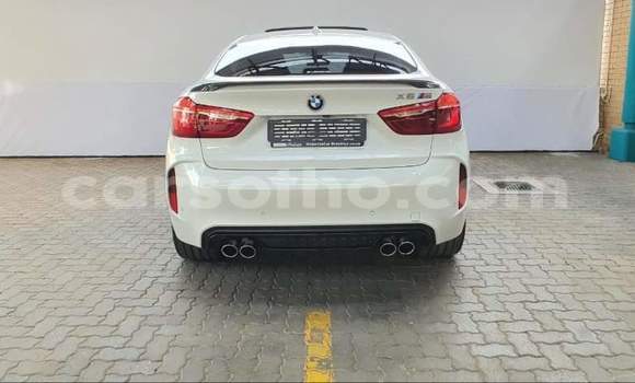 Sayi Na hannu BMW X6 M White Mota in Maseru a Maseru Sayi Na hannu BMW X6 M White Mota in Maseru a Maseru