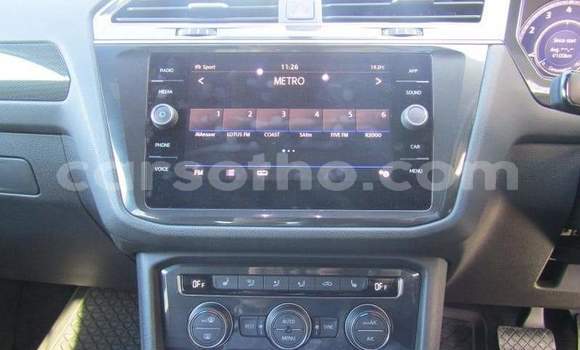 Sayi Na hannu Volkswagen Tiguan White Mota in Maseru a Maseru Sayi Na hannu Volkswagen Tiguan White Mota in Maseru a Maseru