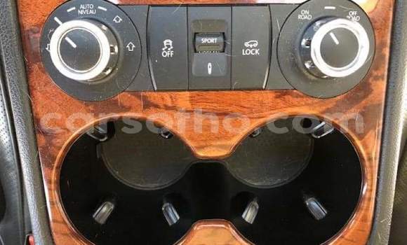 Acheter Occasion Voiture Volkswagen Touareg Blanc à Maseru, Maseru Acheter Occasion Voiture Volkswagen Touareg Blanc à Maseru, Maseru