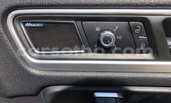 Acheter Occasion Voiture Volkswagen Touareg Blanc à Maseru, Maseru Acheter Occasion Voiture Volkswagen Touareg Blanc à Maseru, Maseru