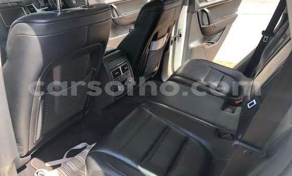 Acheter Occasion Voiture Volkswagen Touareg Blanc à Maseru, Maseru Acheter Occasion Voiture Volkswagen Touareg Blanc à Maseru, Maseru