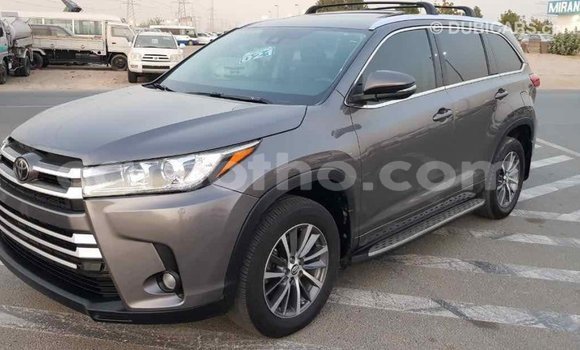 Buy Import Toyota Highlander Other Car in Import - Dubai in Maseru Buy Import Toyota Highlander Other Car in Import - Dubai in Maseru