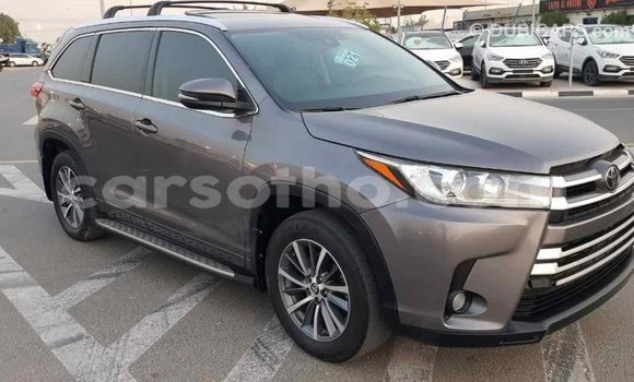 Buy Import Toyota Highlander Other Car in Import - Dubai in Maseru Buy Import Toyota Highlander Other Car in Import - Dubai in Maseru