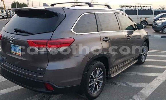Buy Import Toyota Highlander Other Car in Import - Dubai in Maseru Buy Import Toyota Highlander Other Car in Import - Dubai in Maseru