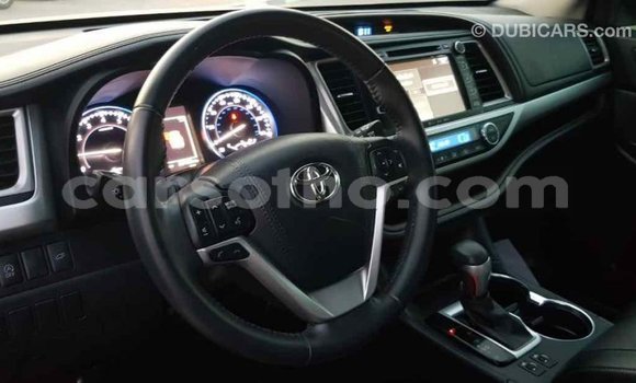 Buy Import Toyota Highlander Other Car in Import - Dubai in Maseru Buy Import Toyota Highlander Other Car in Import - Dubai in Maseru