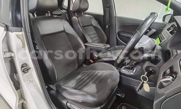 Acheter Occasion Voiture Volkswagen Polo GTI Blanc à Hlotse, Leribe Acheter Occasion Voiture Volkswagen Polo GTI Blanc à Hlotse, Leribe