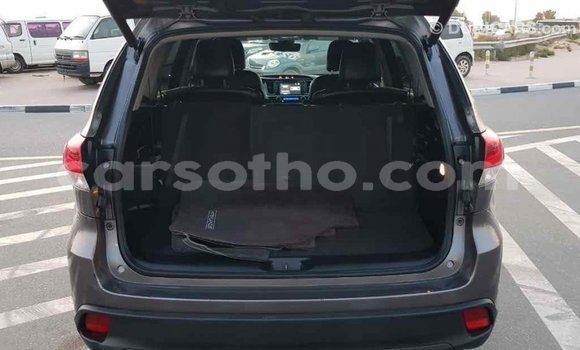 Buy Import Toyota Highlander Other Car in Import - Dubai in Maseru Buy Import Toyota Highlander Other Car in Import - Dubai in Maseru