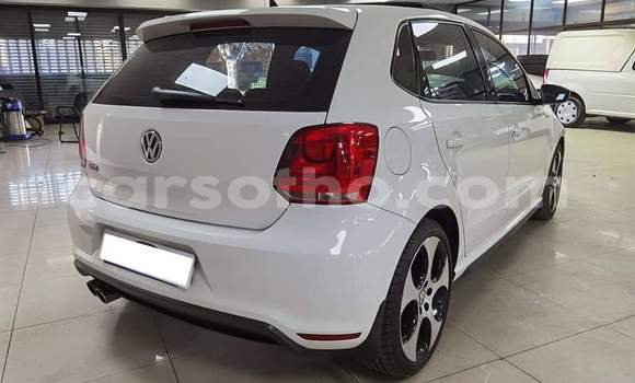 Acheter Occasion Voiture Volkswagen Polo GTI Blanc à Hlotse, Leribe Acheter Occasion Voiture Volkswagen Polo GTI Blanc à Hlotse, Leribe