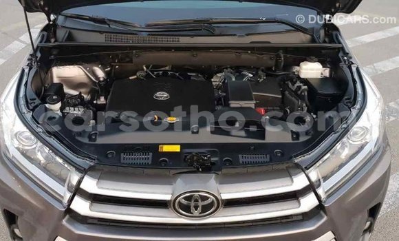 Buy Import Toyota Highlander Other Car in Import - Dubai in Maseru Buy Import Toyota Highlander Other Car in Import - Dubai in Maseru