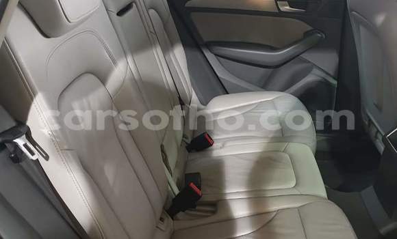 Sayi Na hannu Audi Q5 Silver Mota in Hlotse a Leribe Sayi Na hannu Audi Q5 Silver Mota in Hlotse a Leribe