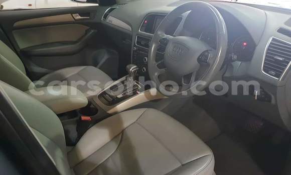 Sayi Na hannu Audi Q5 Silver Mota in Hlotse a Leribe Sayi Na hannu Audi Q5 Silver Mota in Hlotse a Leribe