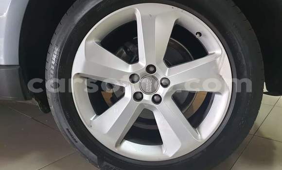 Sayi Na hannu Audi Q5 Silver Mota in Hlotse a Leribe Sayi Na hannu Audi Q5 Silver Mota in Hlotse a Leribe