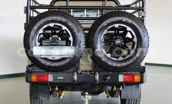 اشتري مستعمل Toyota Land Cruiser Brown سيارة في Maputsoe في Leribe اشتري مستعمل Toyota Land Cruiser Brown سيارة في Maputsoe في Leribe