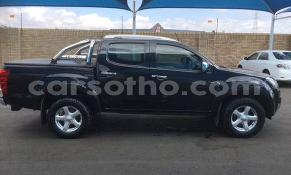 Sayi Na hannu Isuzu KB Silver Mota in Maseru a Maseru Sayi Na hannu Isuzu KB Silver Mota in Maseru a Maseru